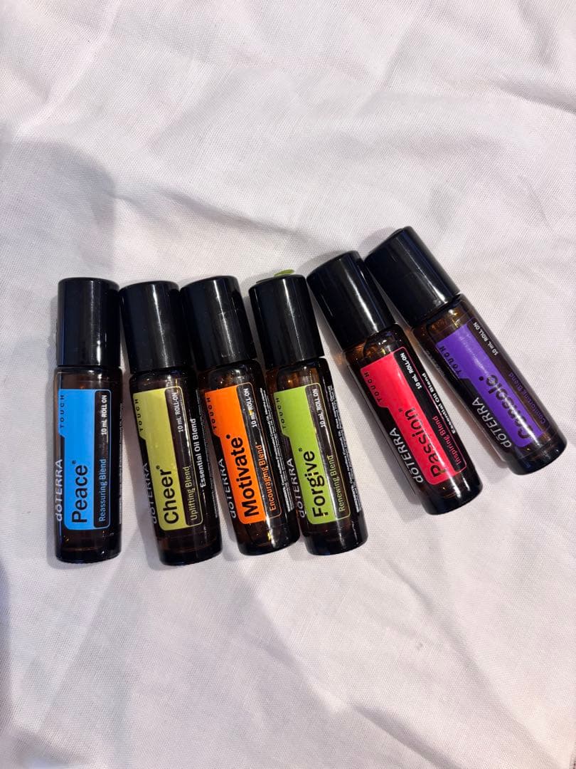 doTERRA 感情のオイル　ロールオンセット