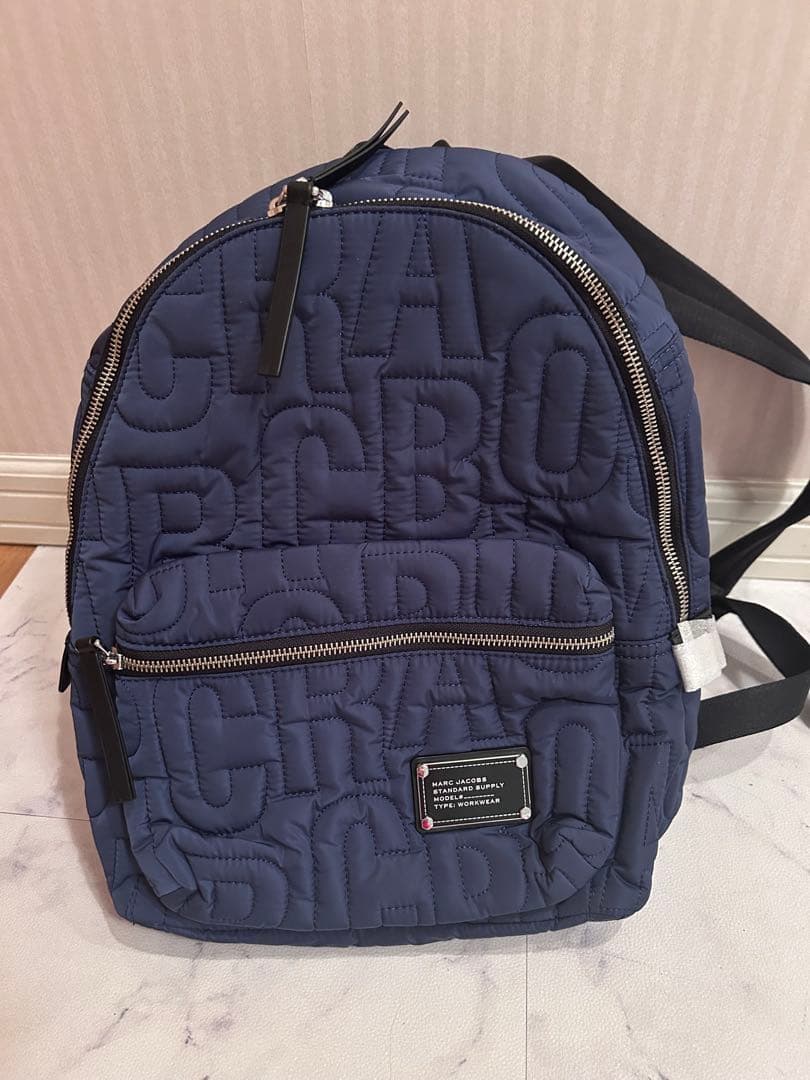 マークバイジェイコブスリュック