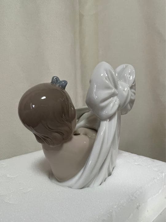 リヤドロ　LLADRO Heaven's Gift Girl 2000 7588