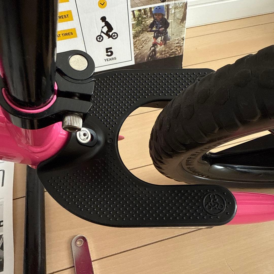 美品 STRIDER ストライダー ピンク 12