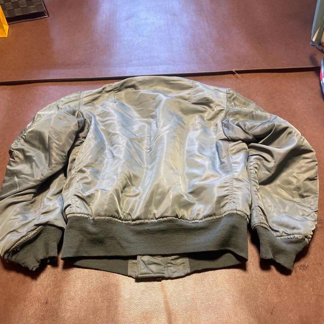 MA-1 米軍　当時物　Lサイズ？　破れアリ