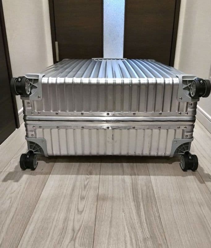 リモワ　クラシックフライト　97L　4輪