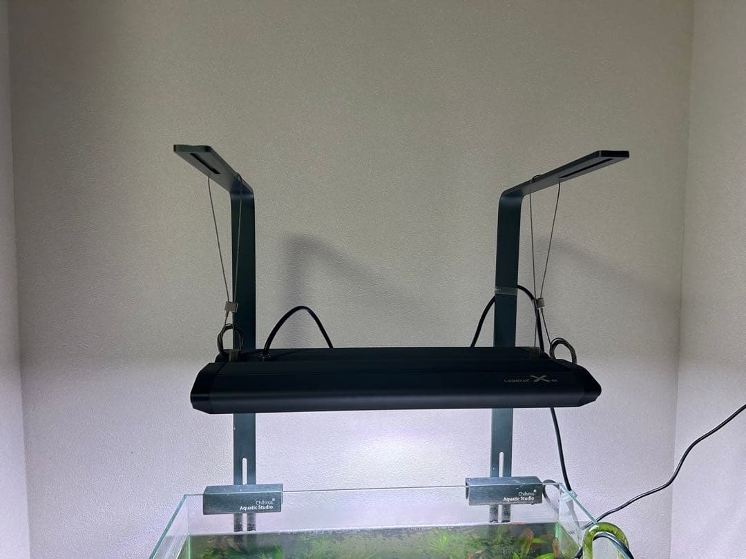 LEDSTAR 水槽ライト X（45㎝） Ｃｈｉｈｉｒｏｓスタンド