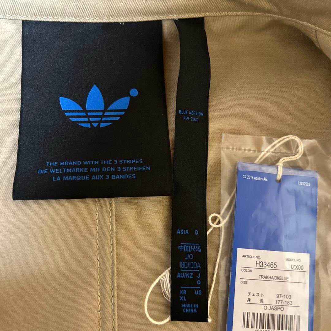 adidas blue versionトレンチコート ベージュ ネイビー