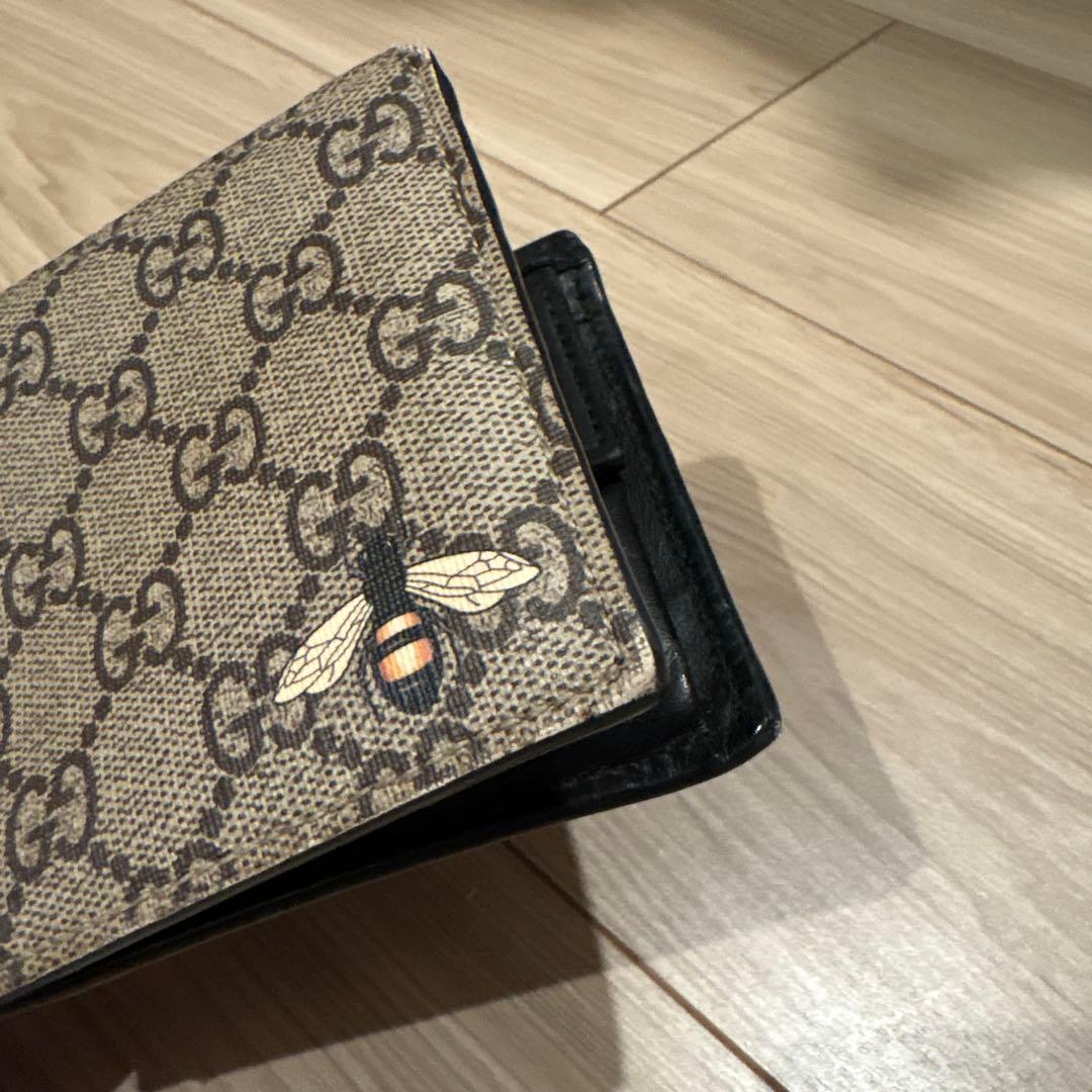 GUCCI グッチ 蜂 二つ折り財布