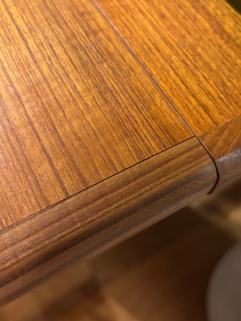 G-PLAN直径122センチ伸長式ダイニングテーブル