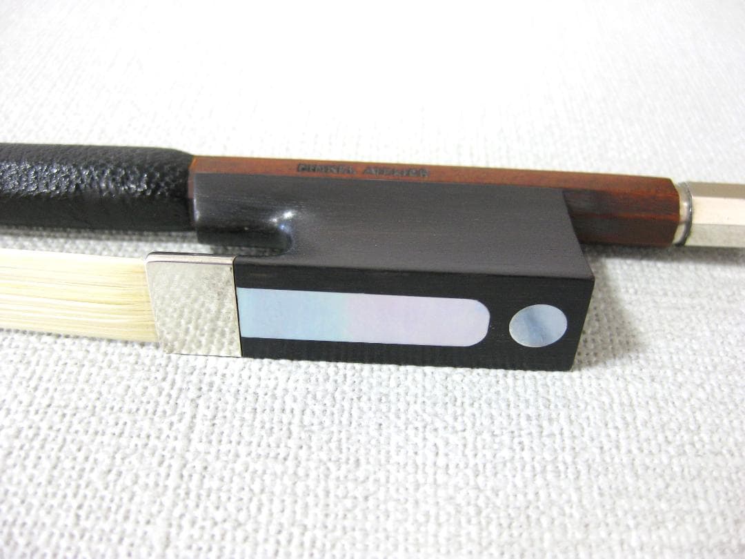 【スイス製】 フィンケル \"FINKEL ATELIER\" バイオリン弓 4/4