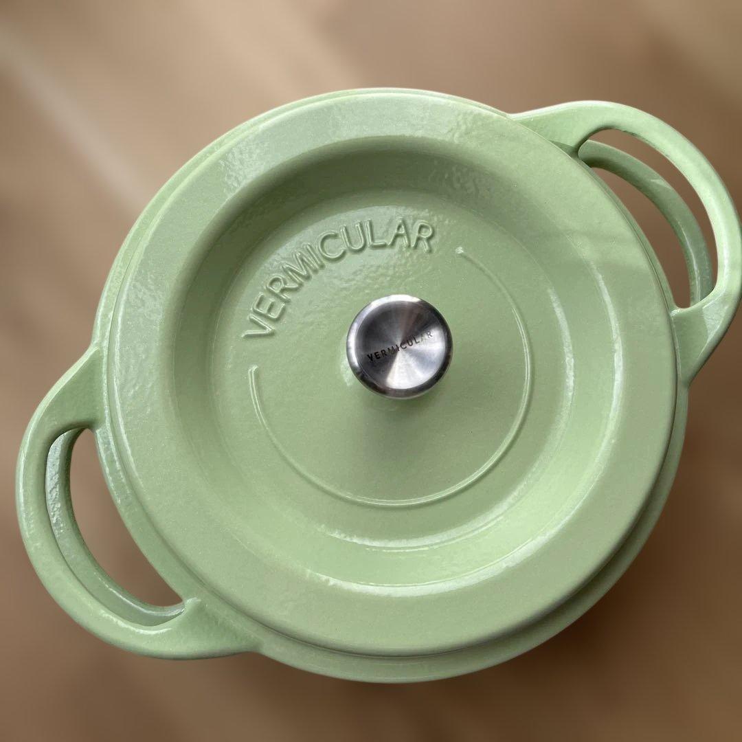 Vermicular 両手鍋　22cm