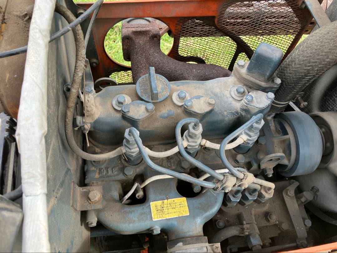 KUBOTA B7001E トラクター