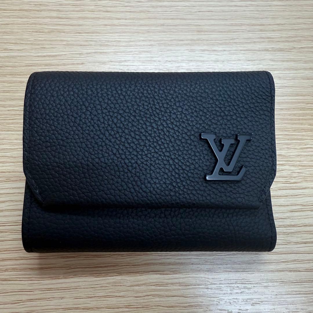 【超美品】ルイヴィトン アエログラム ポルトフォイユ・パイロット 三つ折り財布