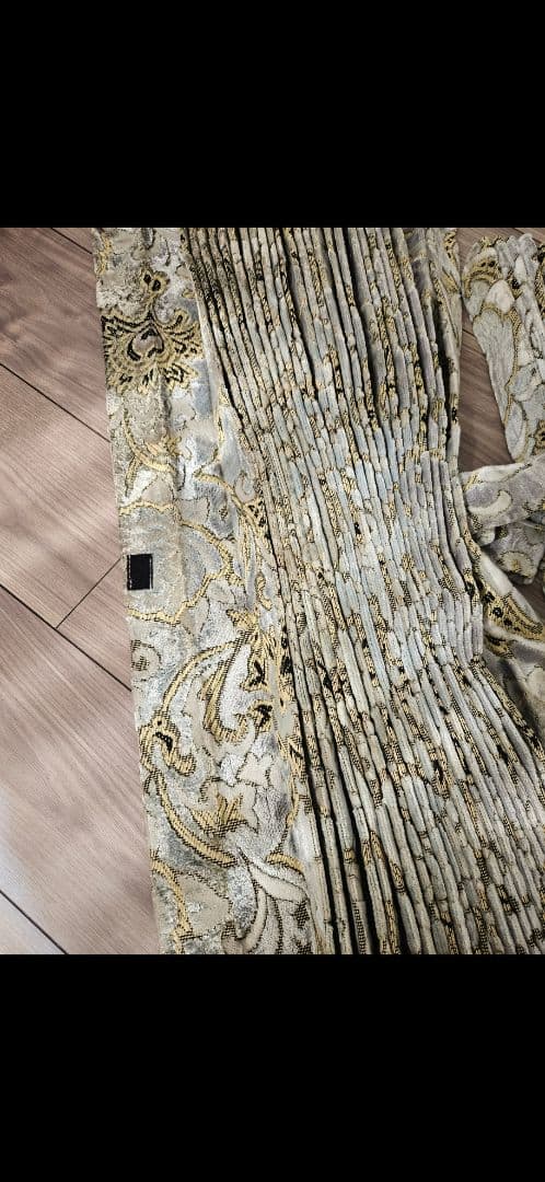 金華山　モンブランローズ シルバー　仮眠カーテン　プリーツ　トラック　雅