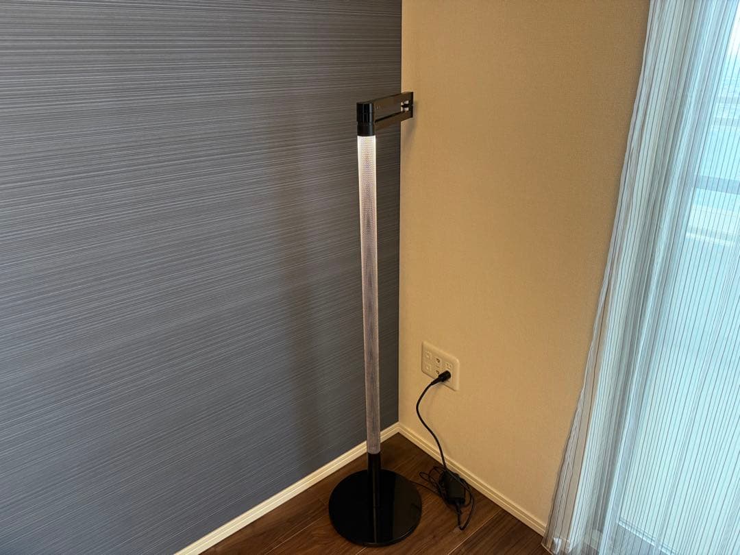 Dyson Solarcycle Morph™フロアライト