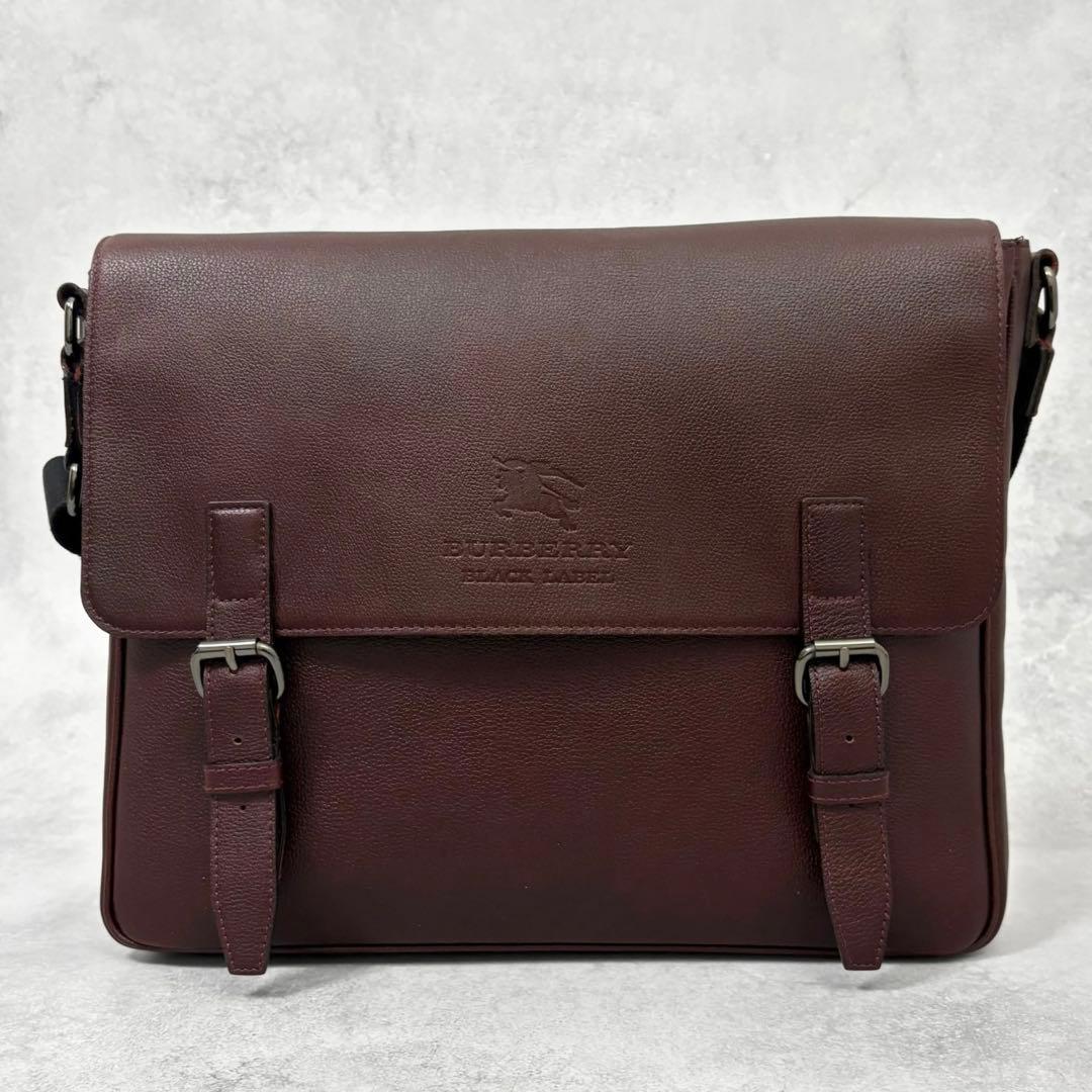 美品 希少 バーバリーブラックレーベル メッセンジャーバッグ レザー A4収納可
