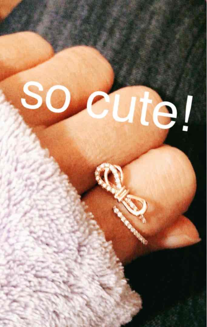 【ギフト推奨】スワロフスキー❤️18Kgf 金属アレルギー対応　上品大人かわいい