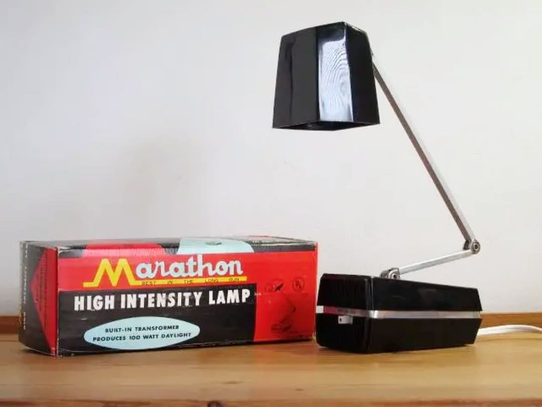 アメリカ　ビンテージ　スペースエイジ　デスクランプ　電気スタンド　照明