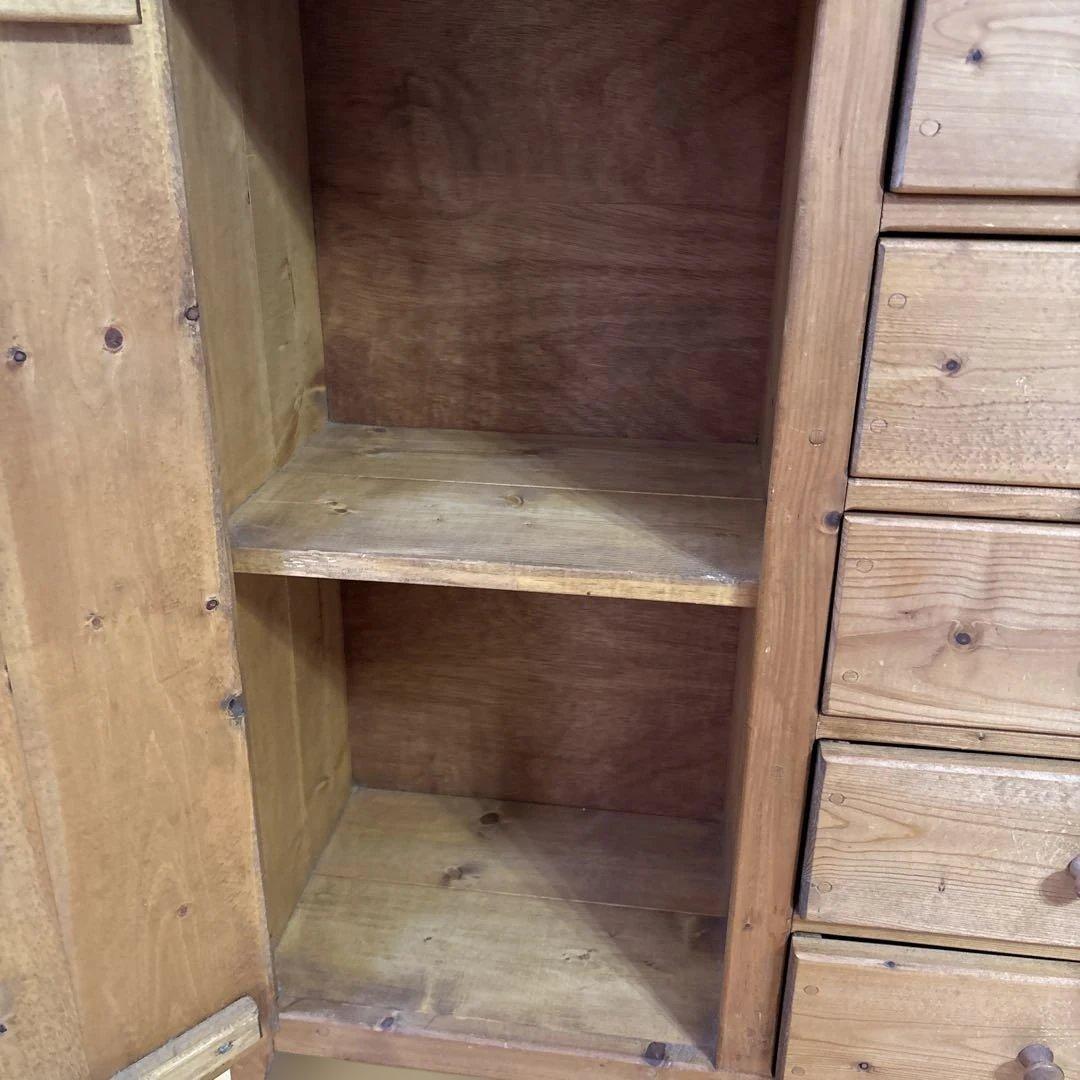 カントリー家具パート　扉キャビネット