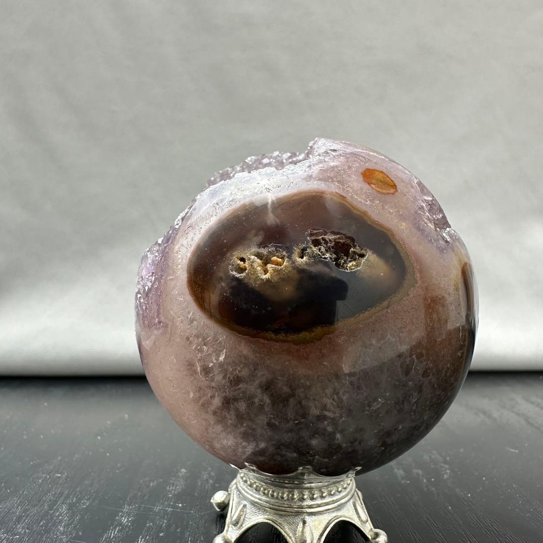 天然石アメジストの笑い口　置物　スフィアE.89