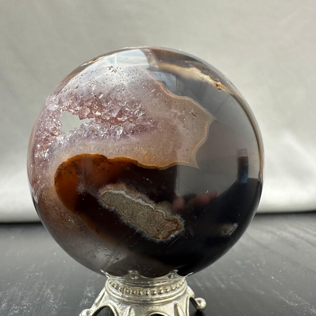 天然石アメジストの笑い口　置物　スフィアE.89