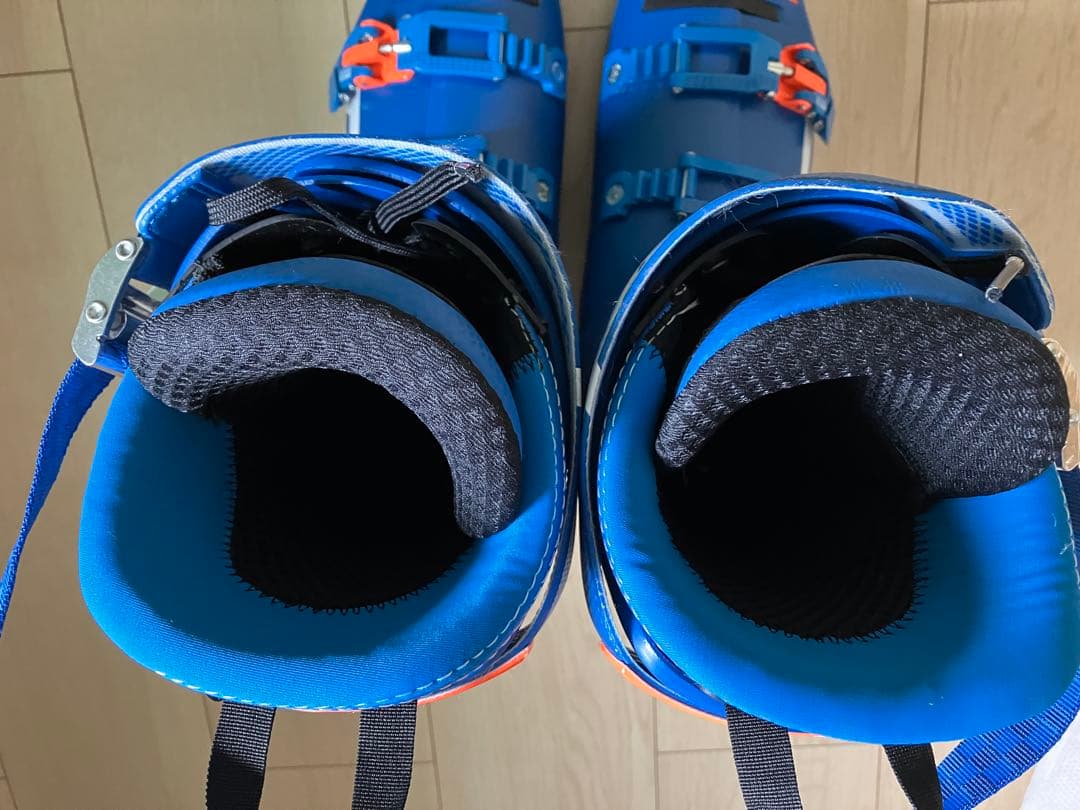 LANGE RS WORLD CUP スキーブーツ使用6日　美品