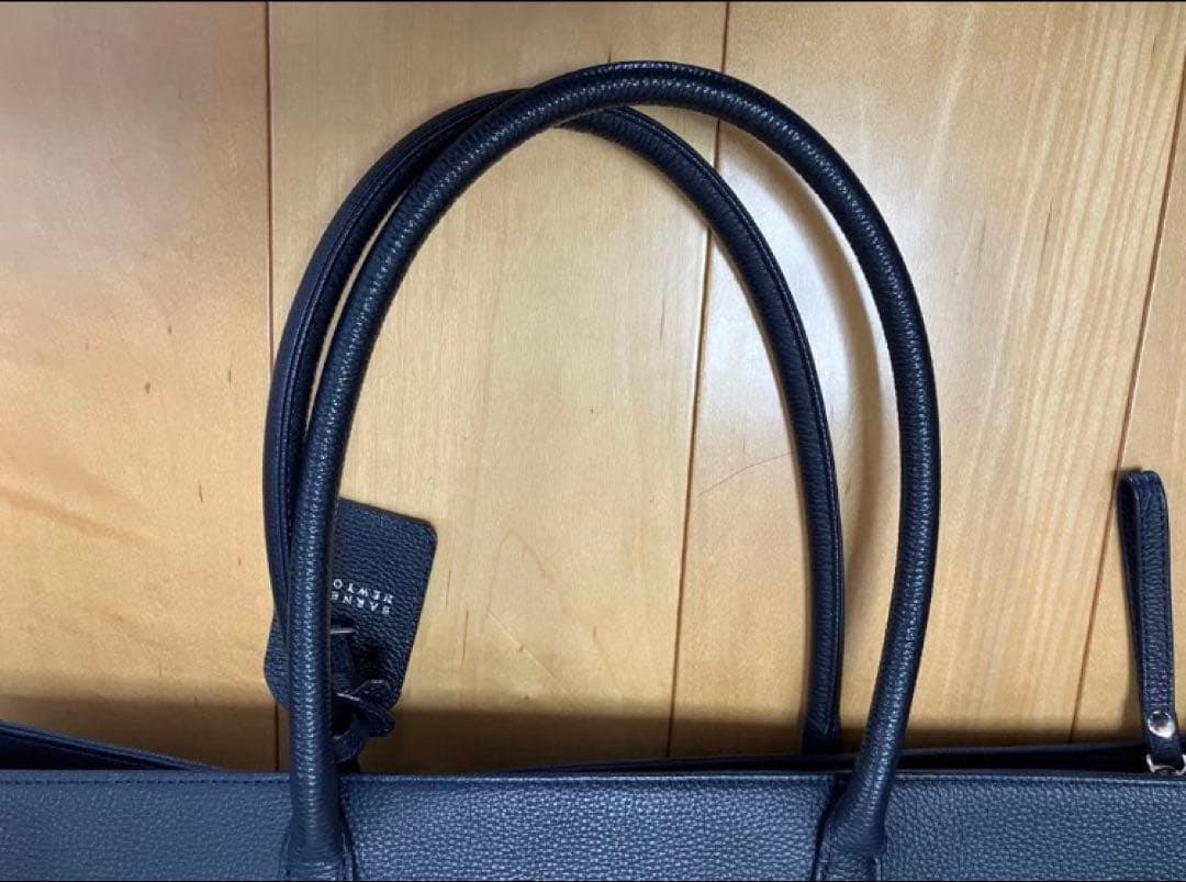 【美品】バーニーズニューヨーク ネイビー レザー トートバッグ