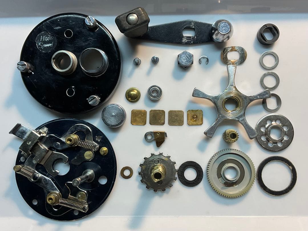 ABU アンバサダー 5500C メンテ済 フレーム修正済