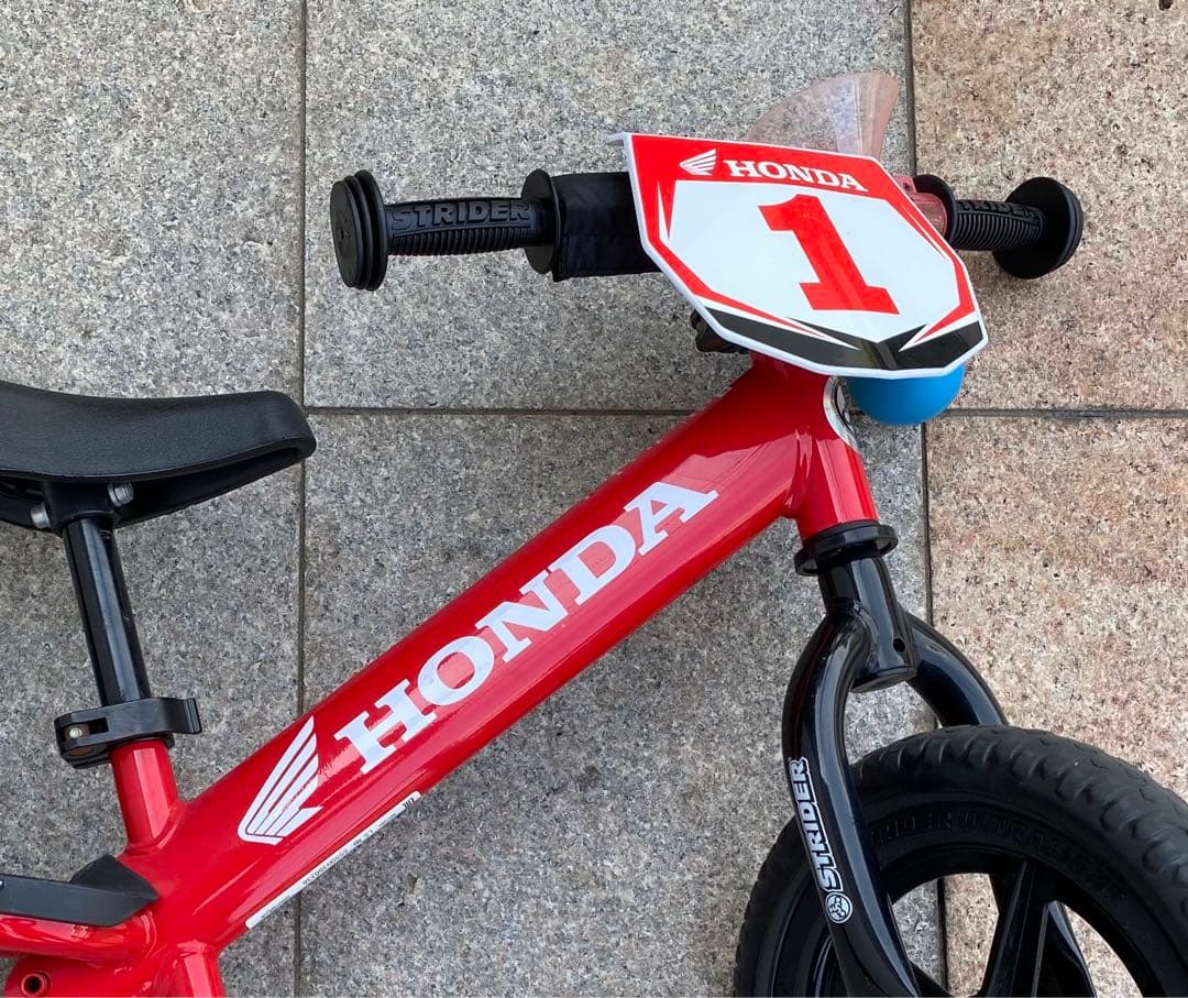 ストライダー　ホンダモデル　HONDA バランスバイク レッド ラッパ付き