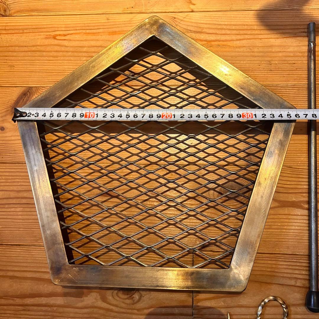 ペンタゴンテーブル　サイドテーブル　什器　アガベ棚　アイアンテーブル