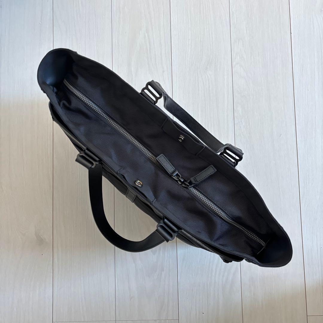 【未使用】BRIEFING FUSION SQ TOTE HD BLACK