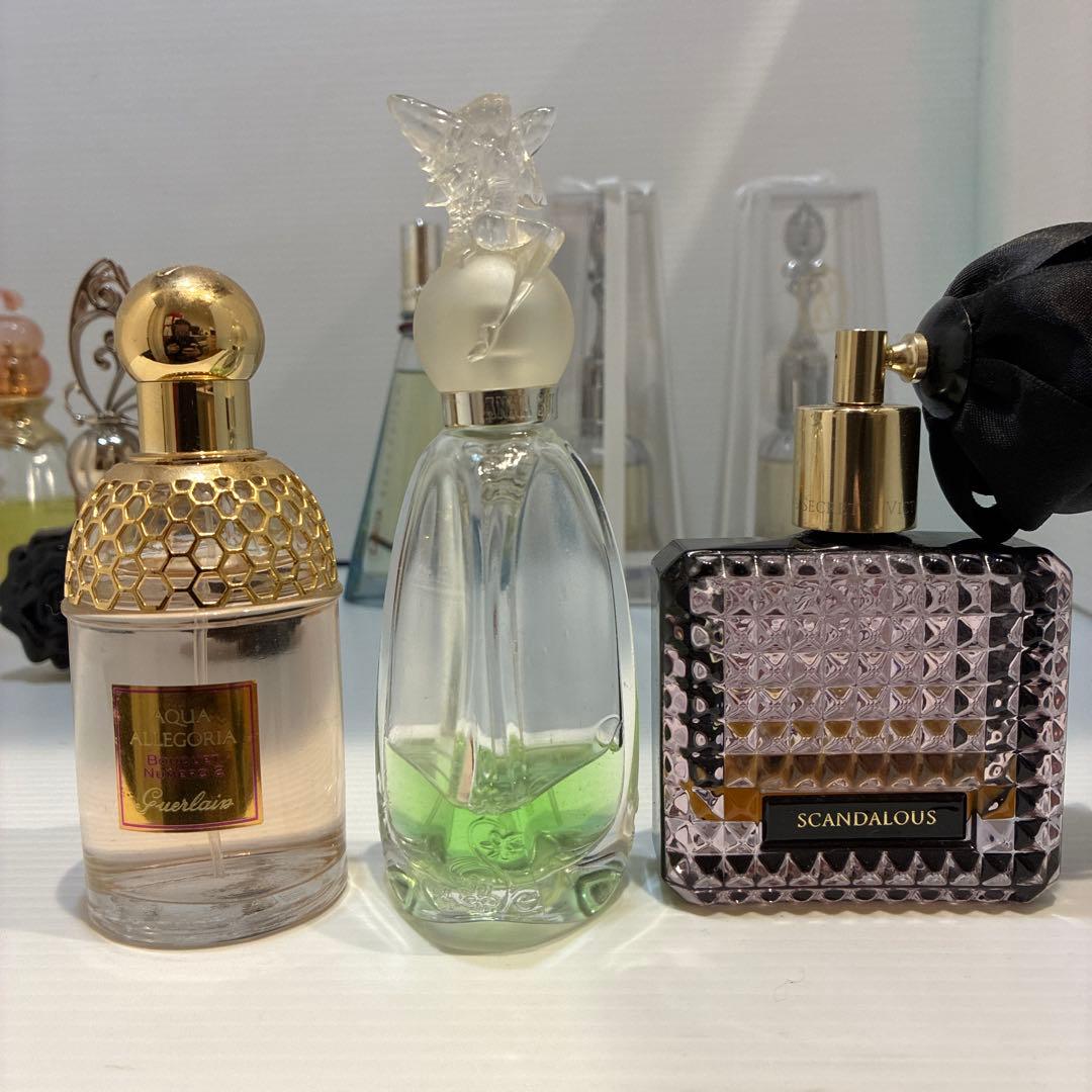 香水　25個まとめ売り　アナスイ　フェラガモなど