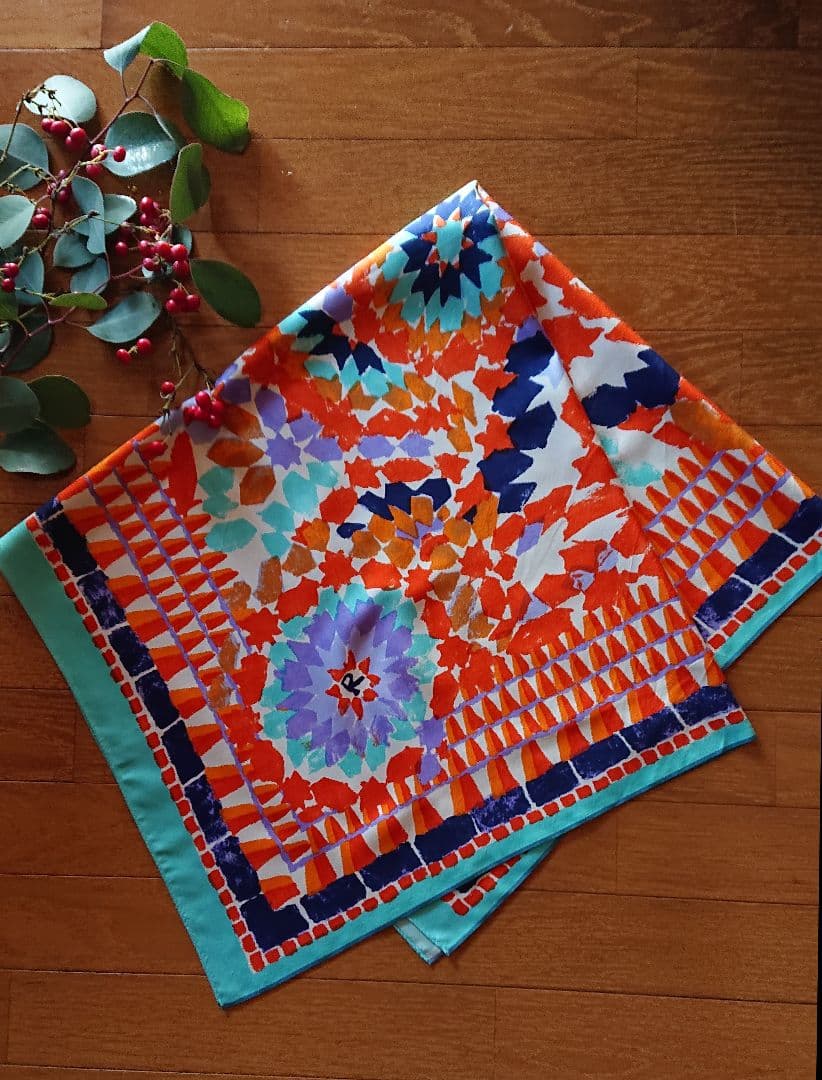 45R☆シルクツイルのレジメンタイル 大判風呂敷スカーフ再び/ サックス♪