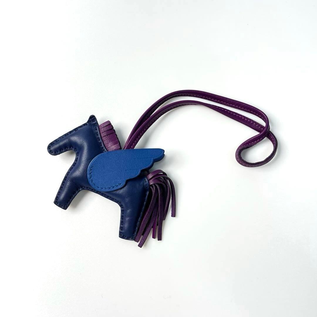 エルメス ロデオ ペガサス PM チャーム ブルーサフィール Z刻印