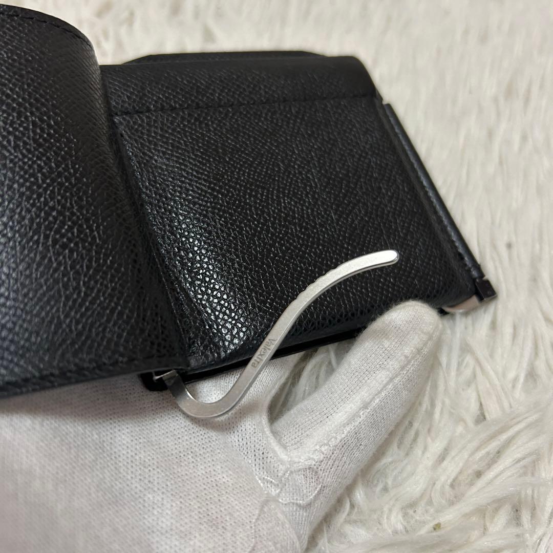 ⭐️極美品⭐️ヴァレクストラ　マネークリップ　二つ折り財布　レザー　ブラック