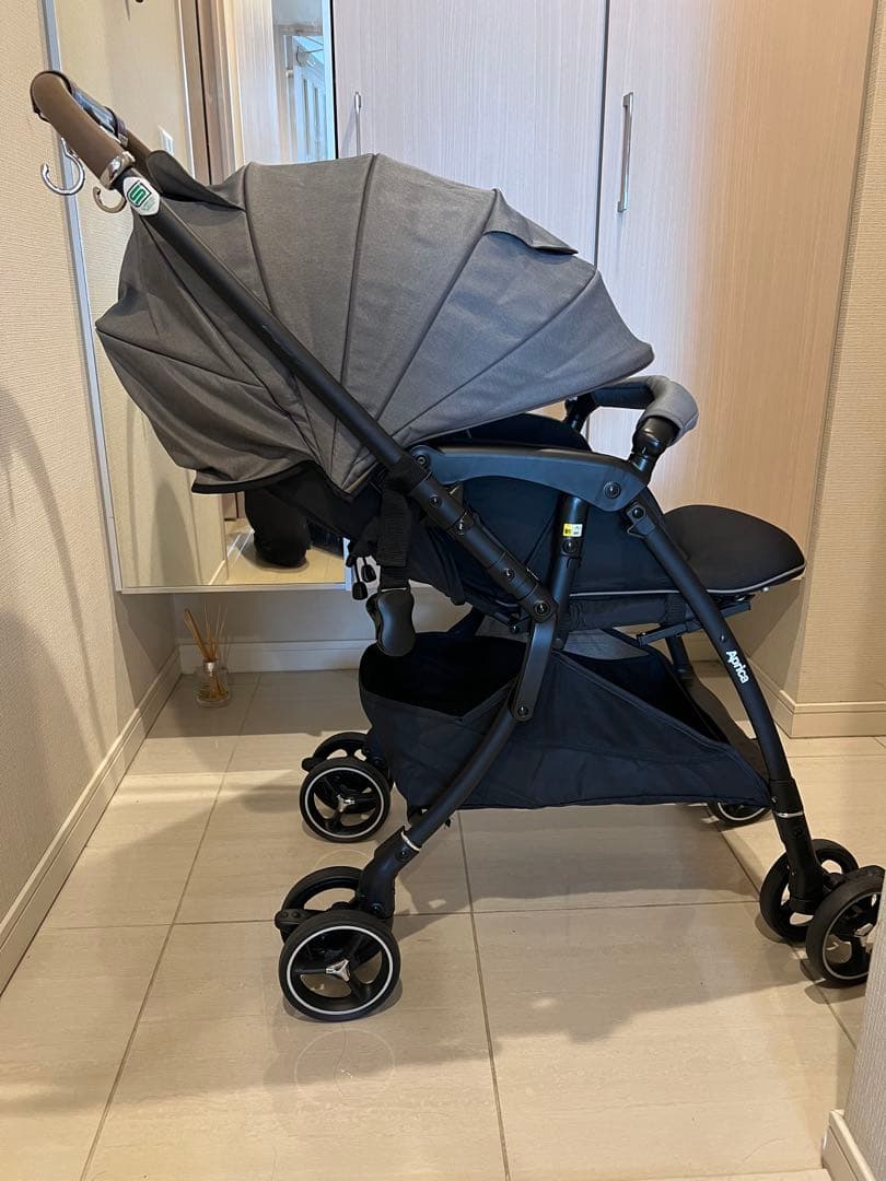 Aprica A型ベビーカー ラクーナクッションフリー AC 軽量 4輪フリー