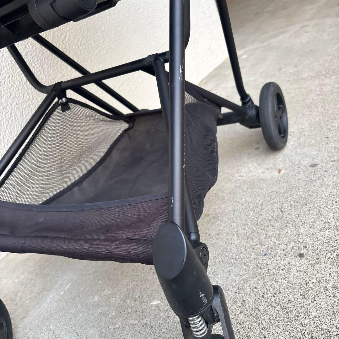 ★cubex ブラック 折りたたみベビーカー★