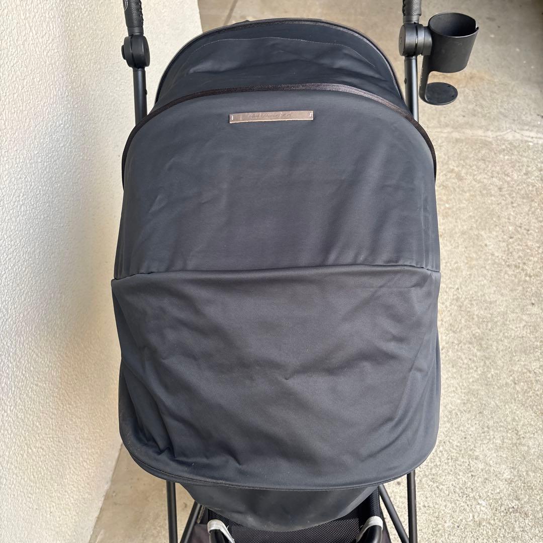★cubex ブラック 折りたたみベビーカー★