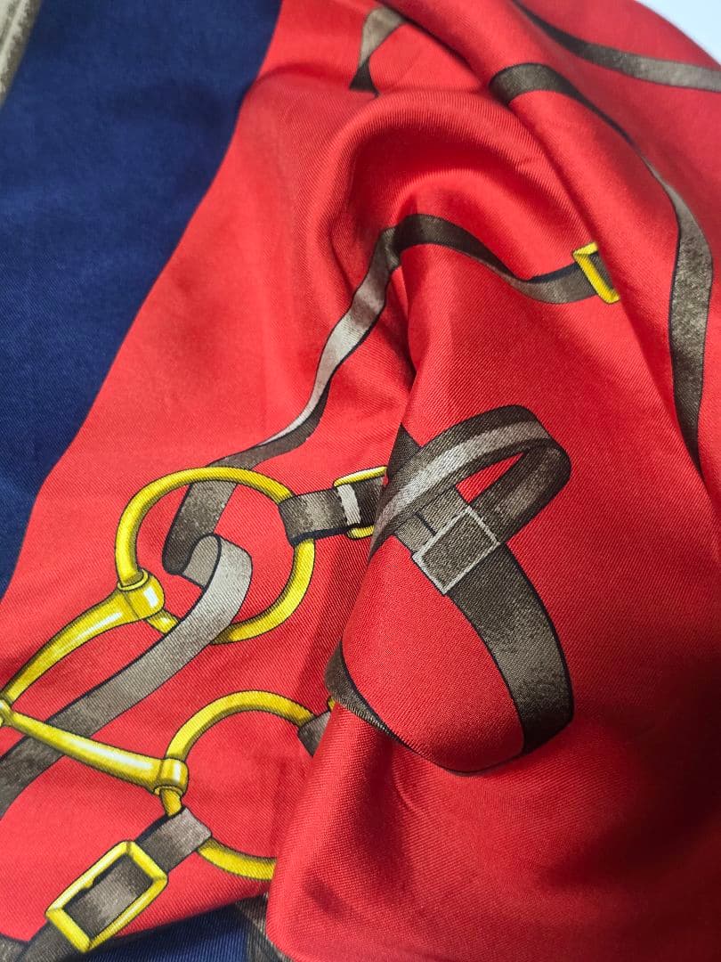 【専用】GUCCI シルクスカーフ 馬具モチーフ