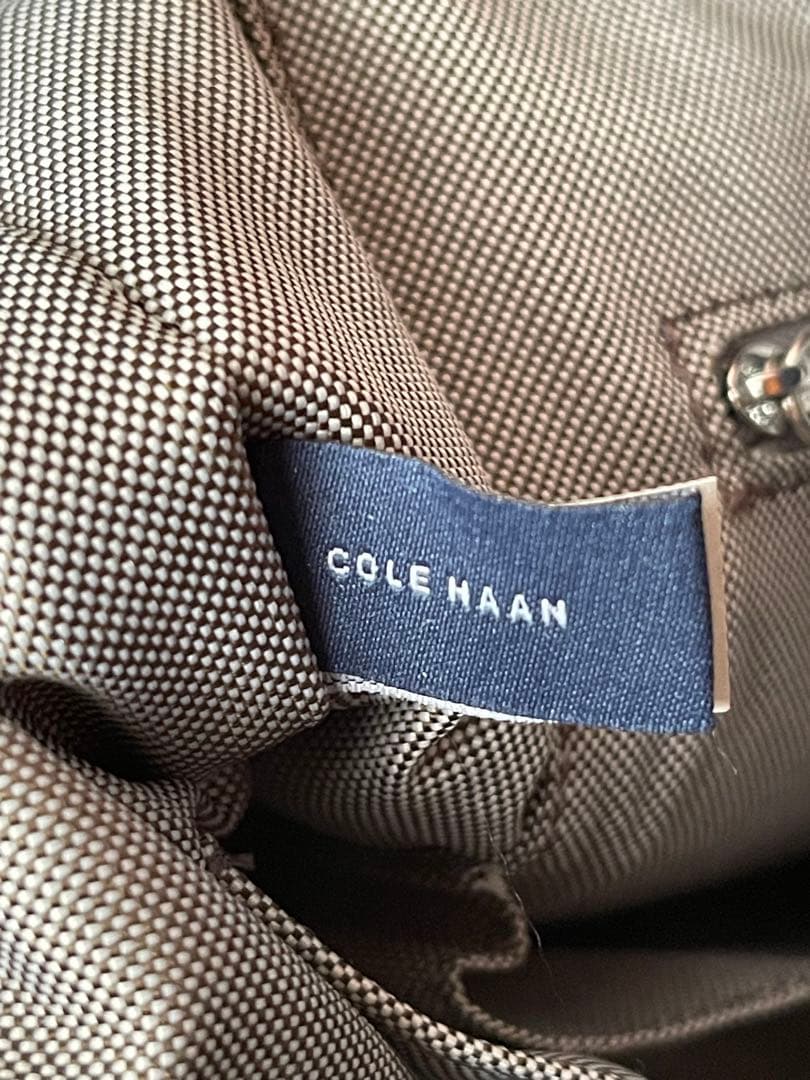 【COLE HAAN】スモール コンバーチブル ラックス バックパック
