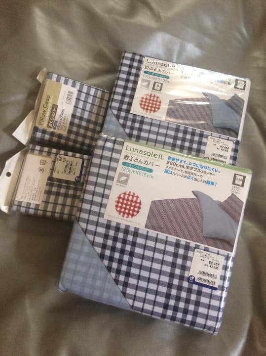 枕カバー2　ベットカバー　式カバー　掛布団カバーおまけ2枚　新品！！！