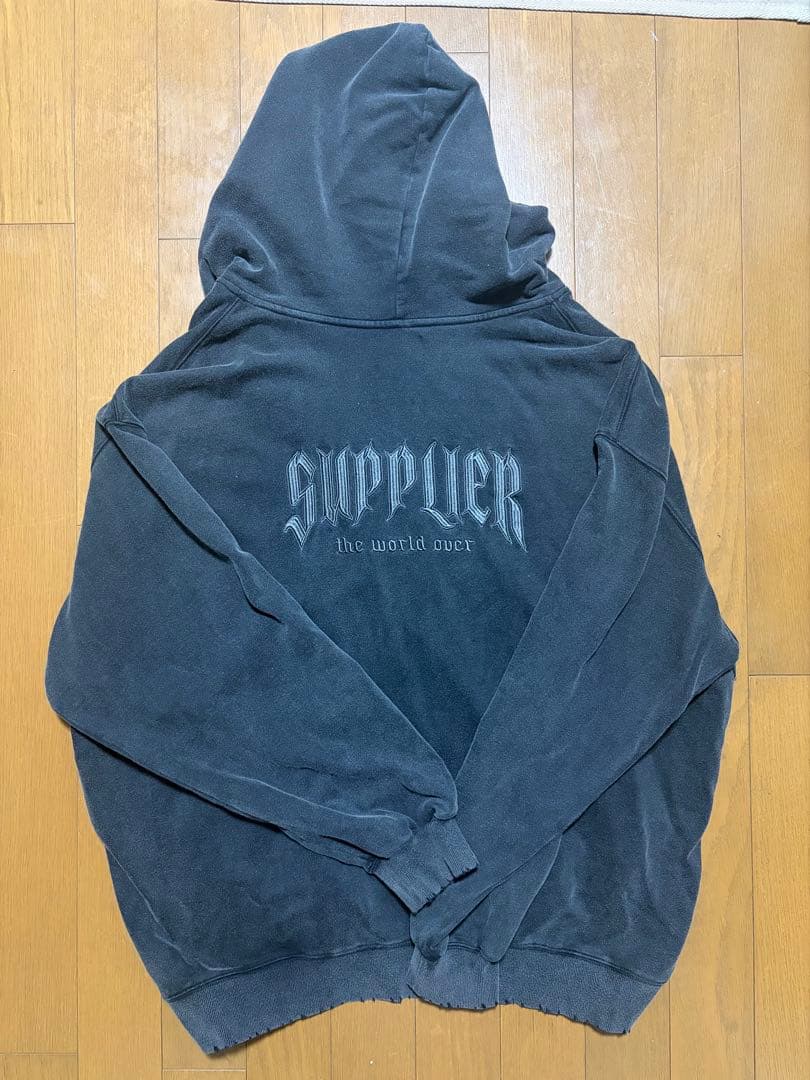 トップス SUPPLIER Vintage Wash Pierced Zip Hoodie