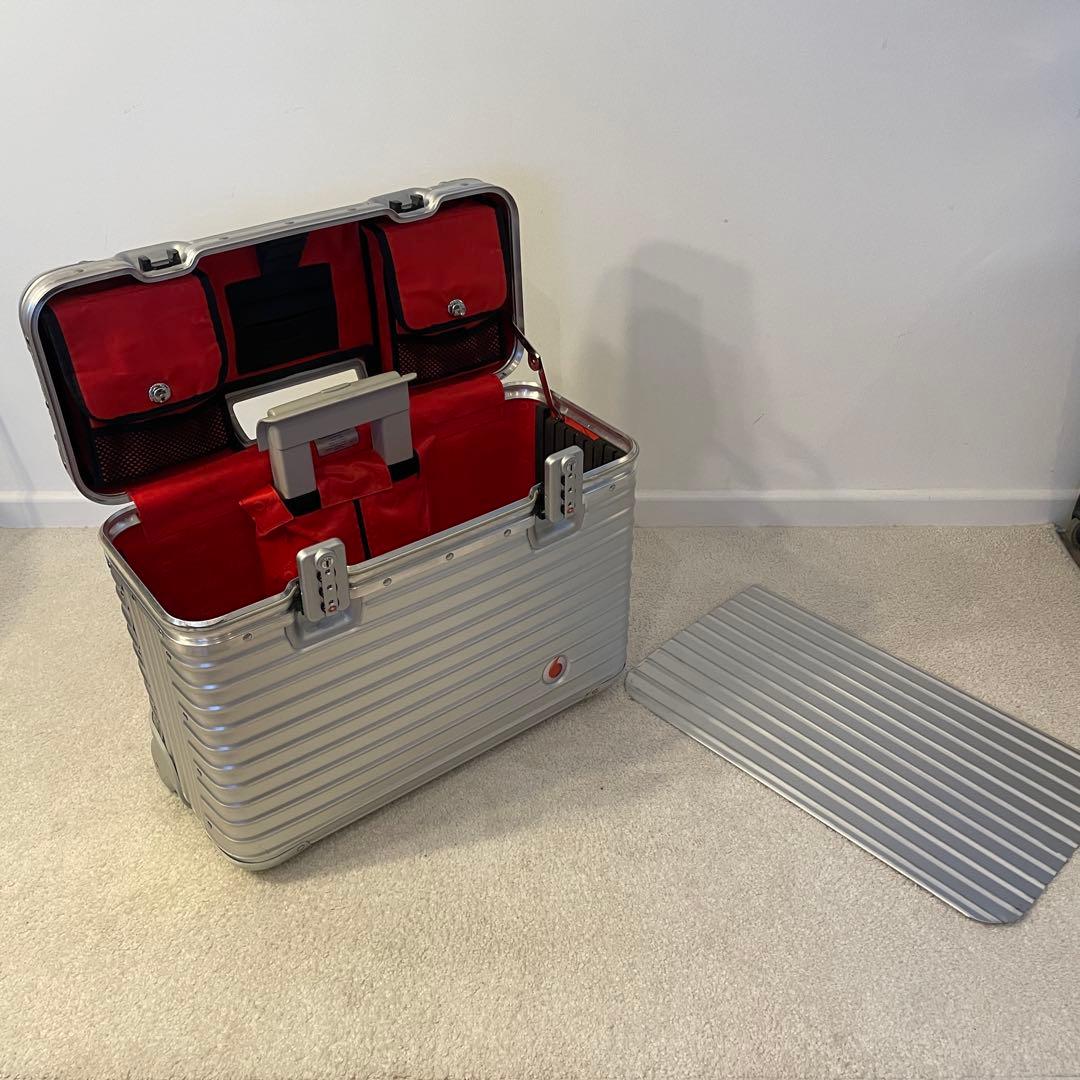 美品 RIMOWA × Vodafone Topas PILOT 2輪 アルミ