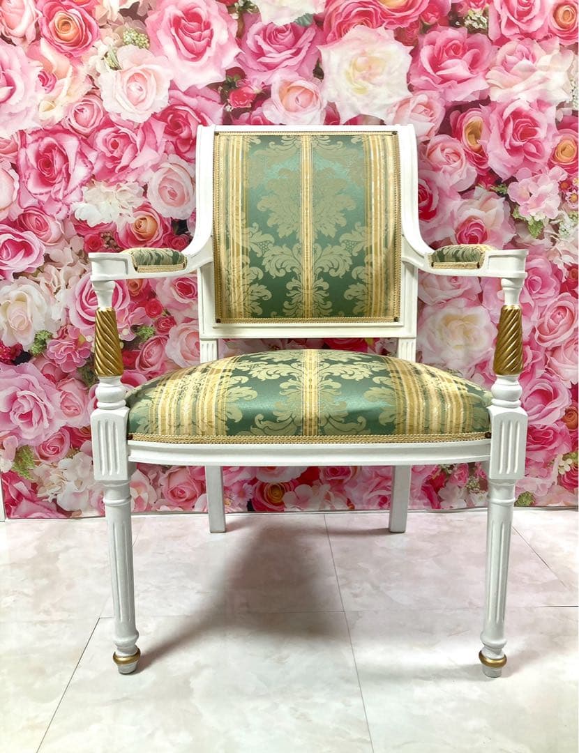 IDC大塚家具 デカペ仕上げ Bianco椅子 緑 アームチェア 一人用