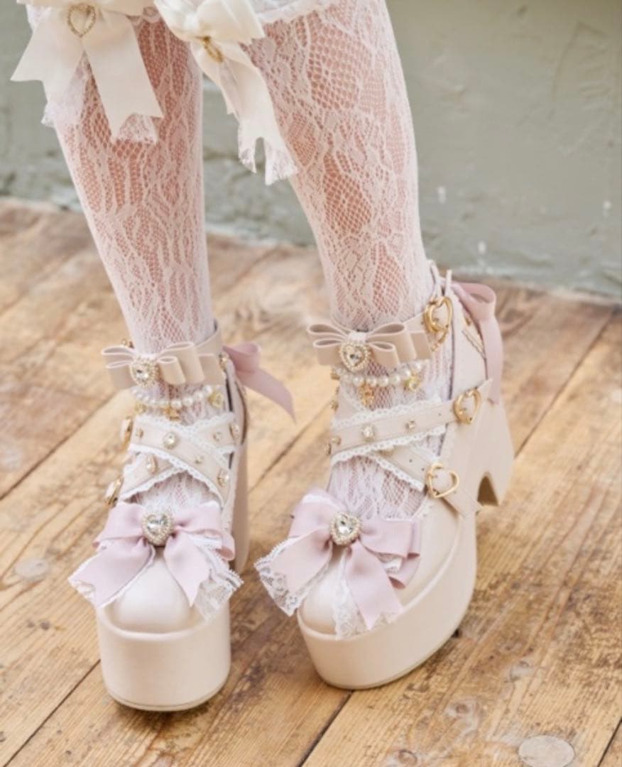 LIZLISA クロスストラップリボンパンプス