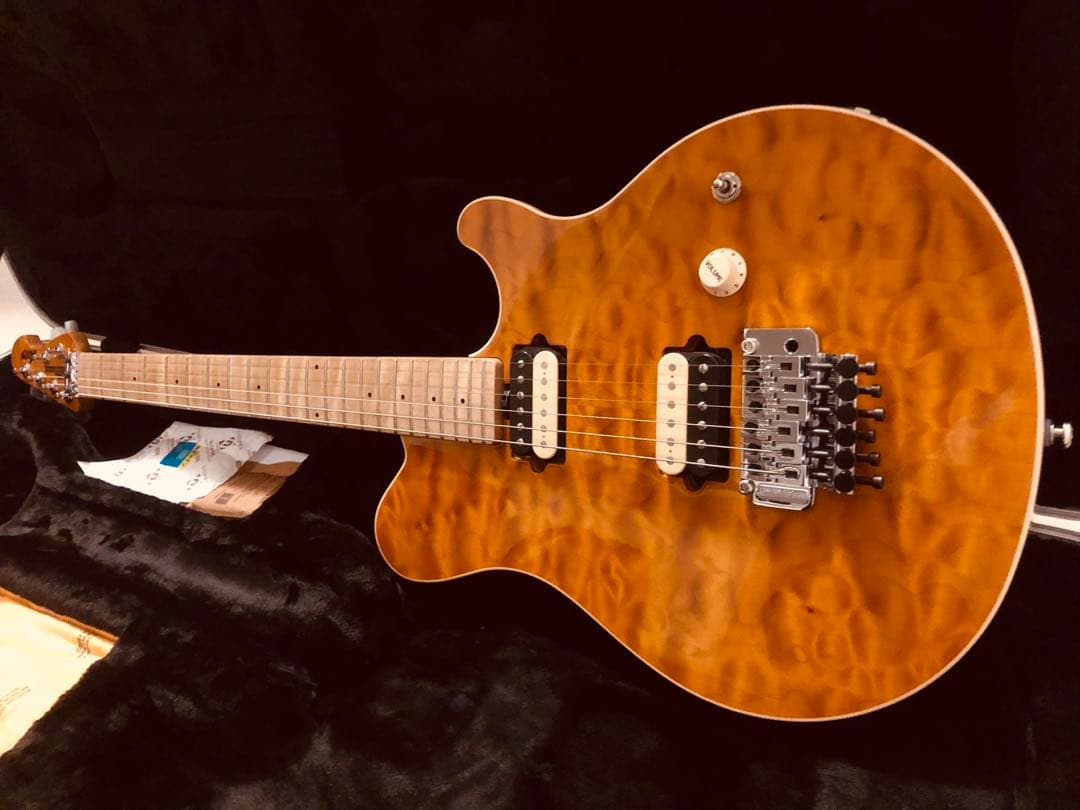 ギター Music Man Axis USA Translucent Gold