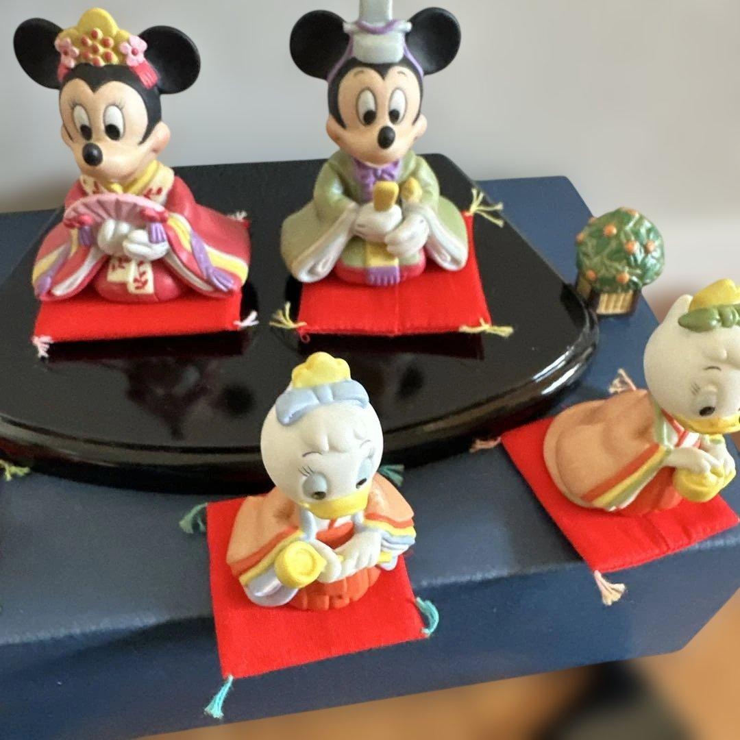 雛人形セット ミッキー ミニー ドナルド デイジー　陶器　お雛様　可愛い