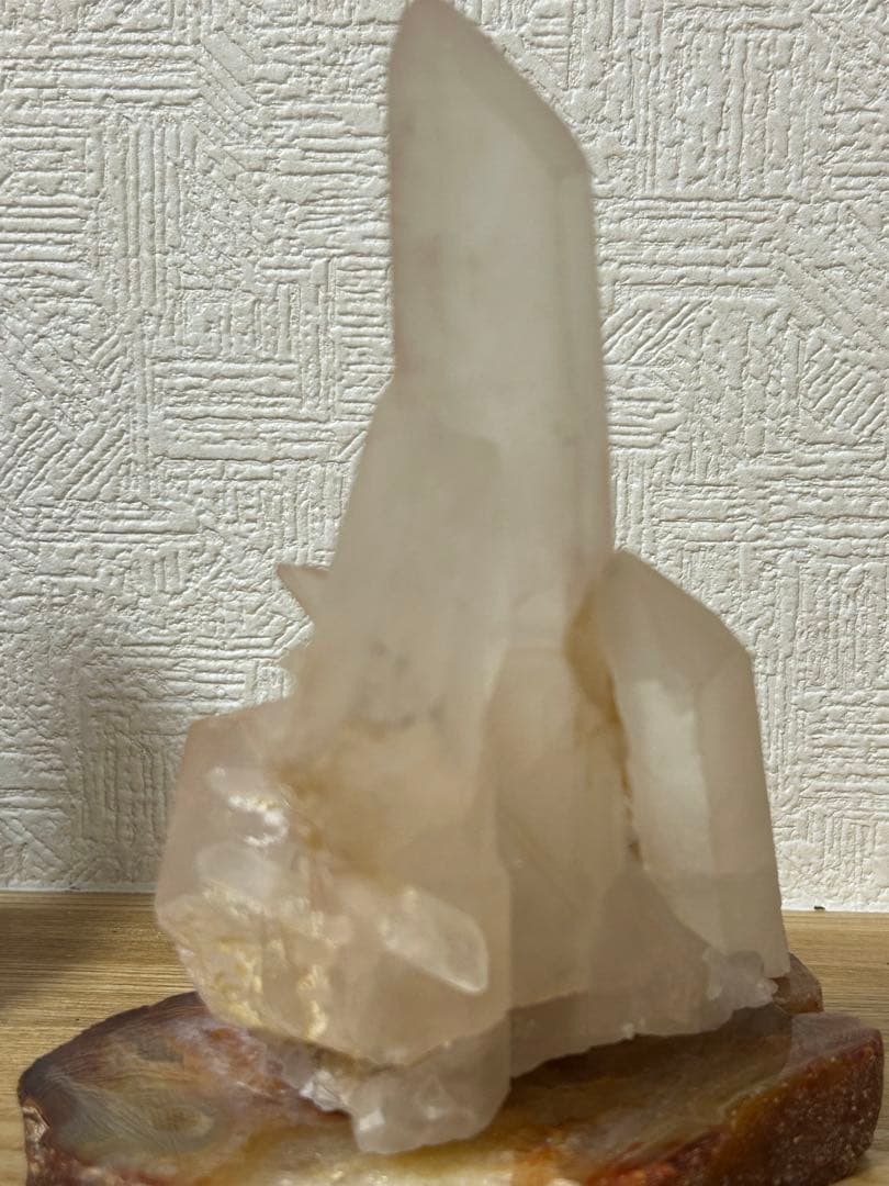 優しいピンクマニカラン水晶クラスター　 大きめサイズ