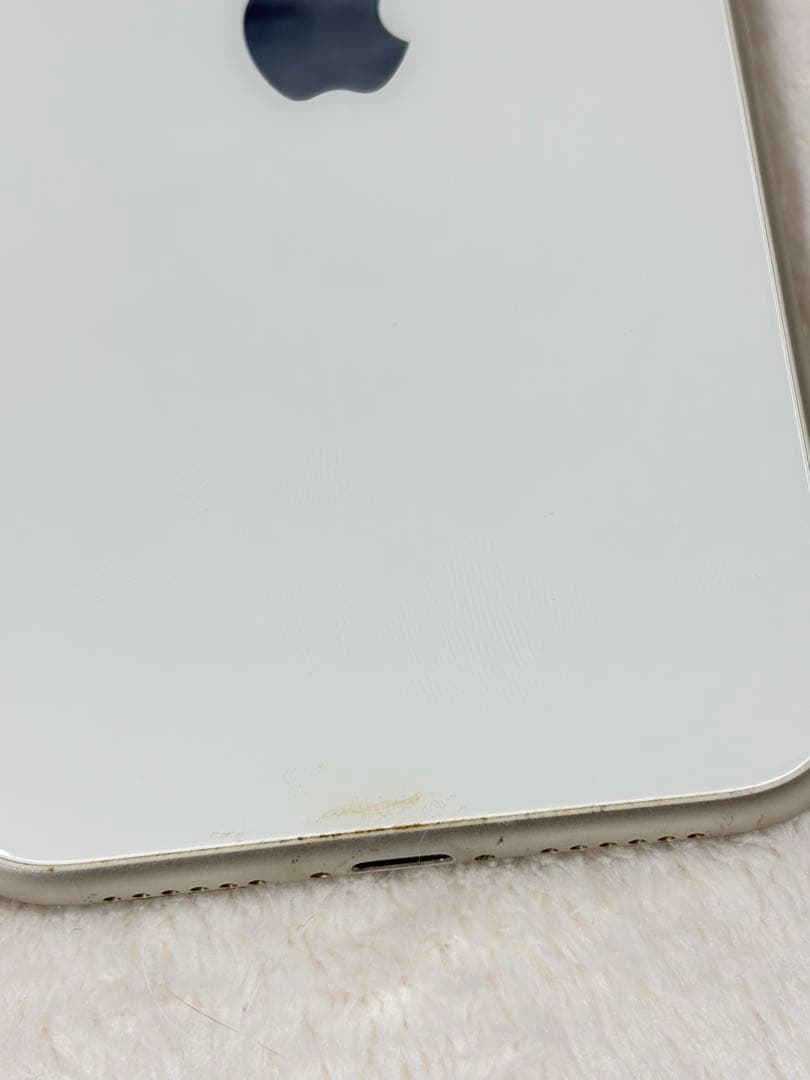 Apple iPhone 11 ホワイト 本体