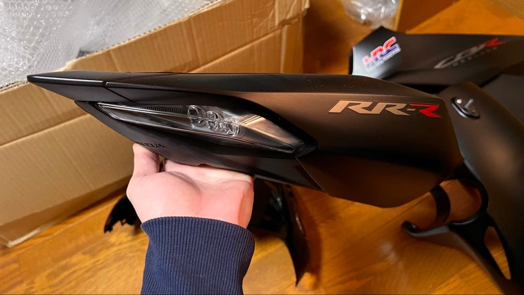 cbr1000rrr 2024年式　フルカウルセット