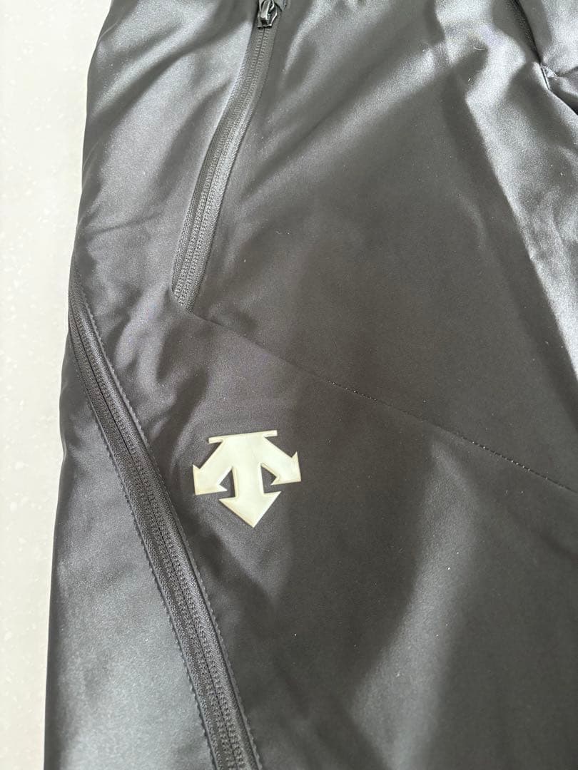 DESCENTEスキーウェア下のみ　サイドフルオープン　SSS