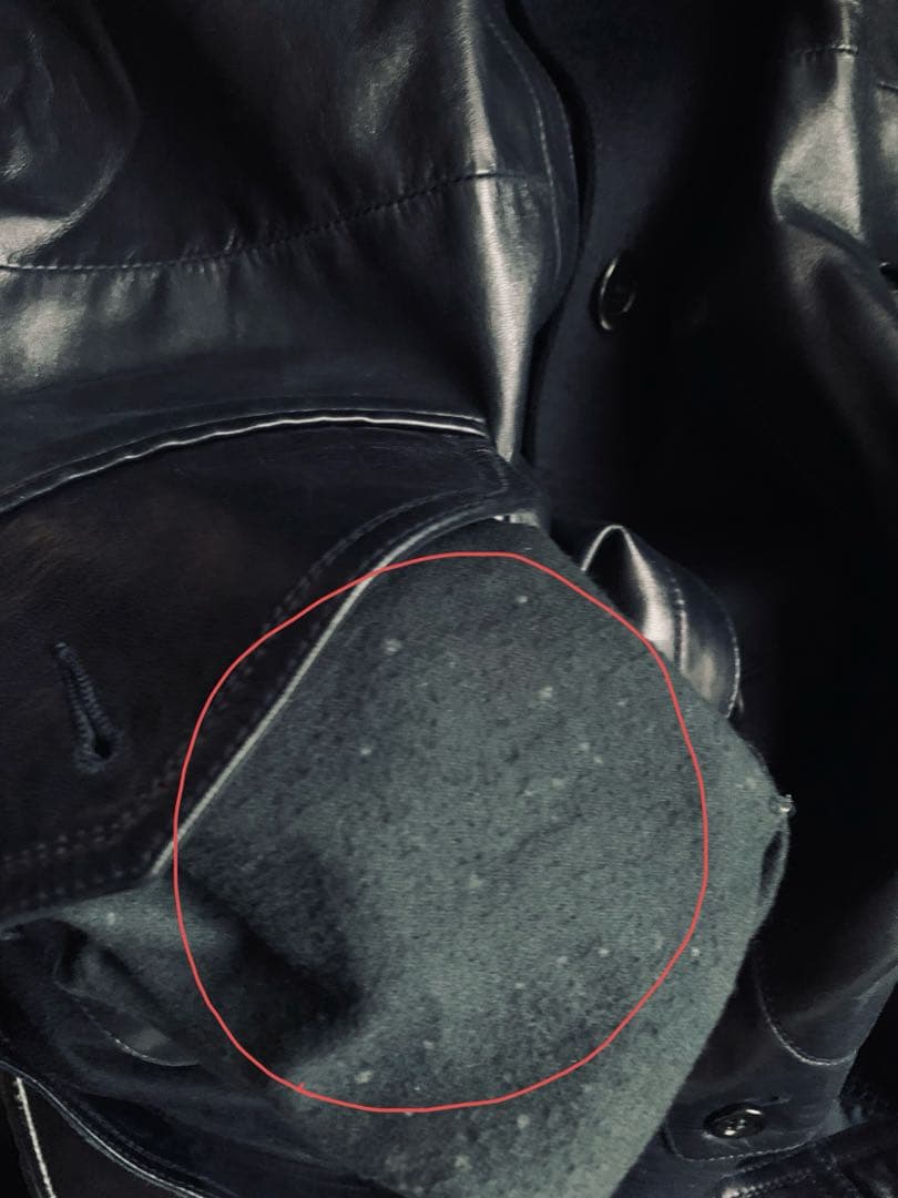 アバンギャルドでラグジュアリーなフレンチヴィンテージコート　極上の仕立て