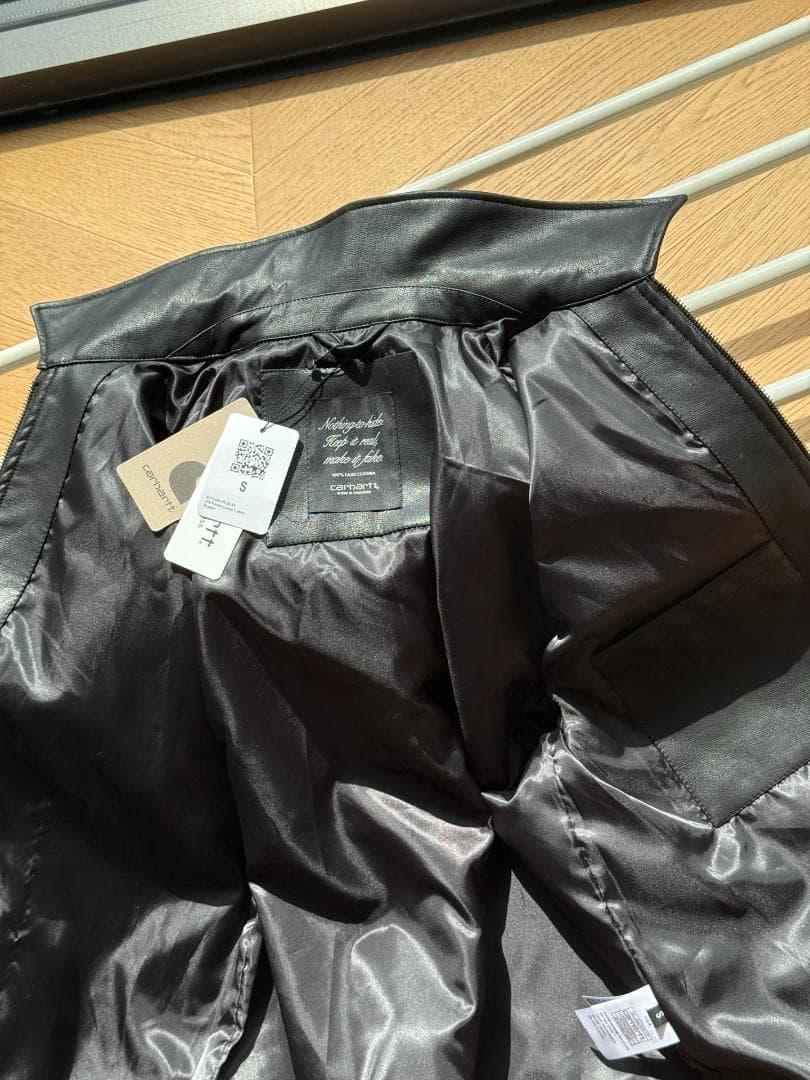 Carhartt WIP ブラックレザー ジップアップジャケット
